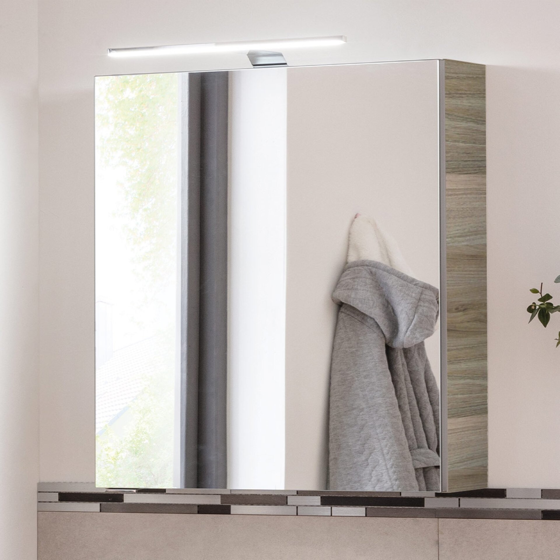 Fackelmann SBC LUXOR Gäste-WC Spiegelschrank 50 cm, Grau, rechts Fackelmann SBC LUXOR Gäste-WC Spiegelschrank 50 cm, Grau, rechts