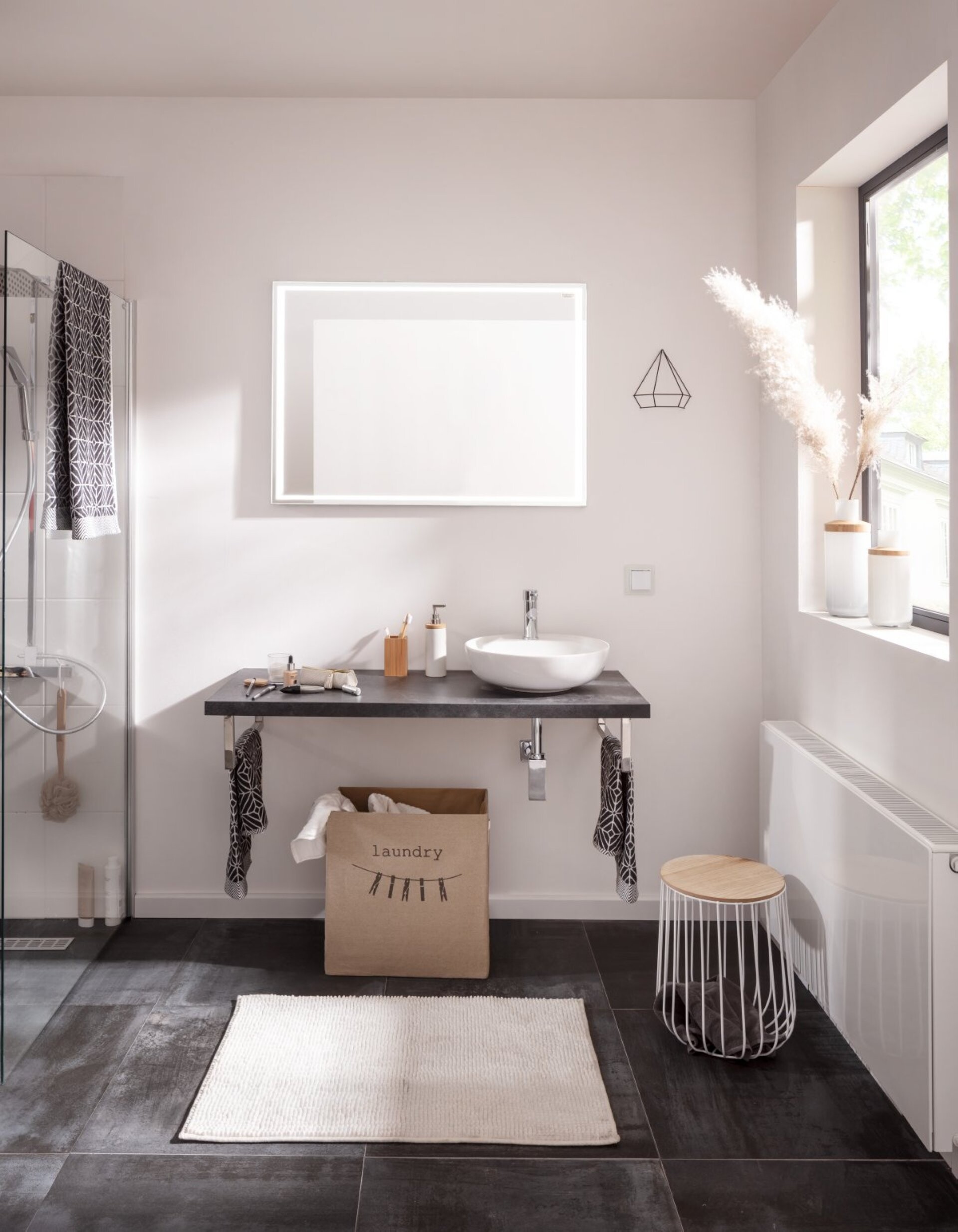 Fackelmann HYPE 3.0 Badmöbel Set 4-teilig, 120cm breit, Schwarz/Anthrazit, Keramik Fackelmann HYPE 3.0 Badmöbel Set 4-teilig, 120cm breit, Schwarz/Anthrazit, Keramik