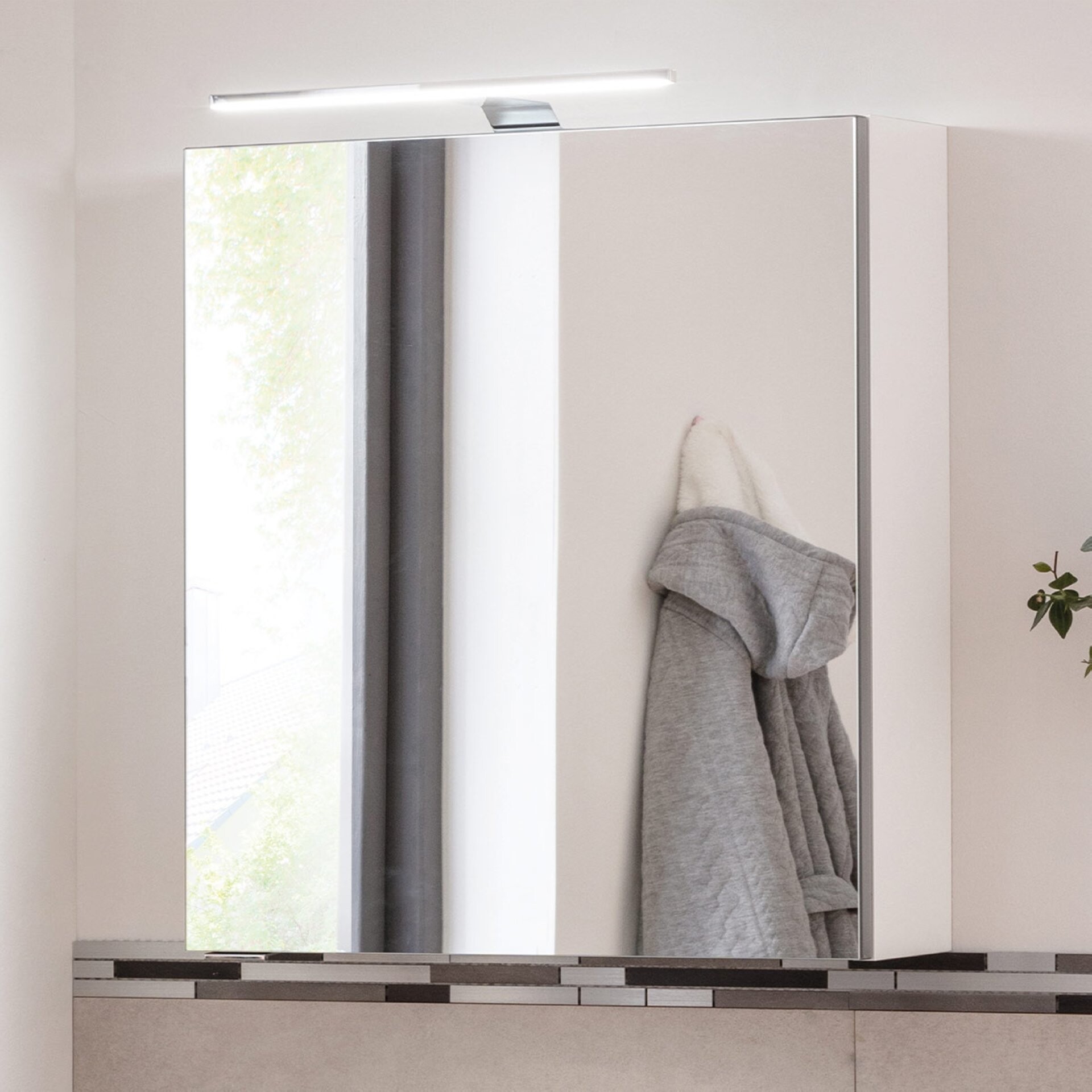 Fackelmann SBC SCENO Gäste-WC Spiegelschrank 50 cm, Weiß matt, rechts Fackelmann SBC SCENO Gäste-WC Spiegelschrank 50 cm, Weiß matt, rechts