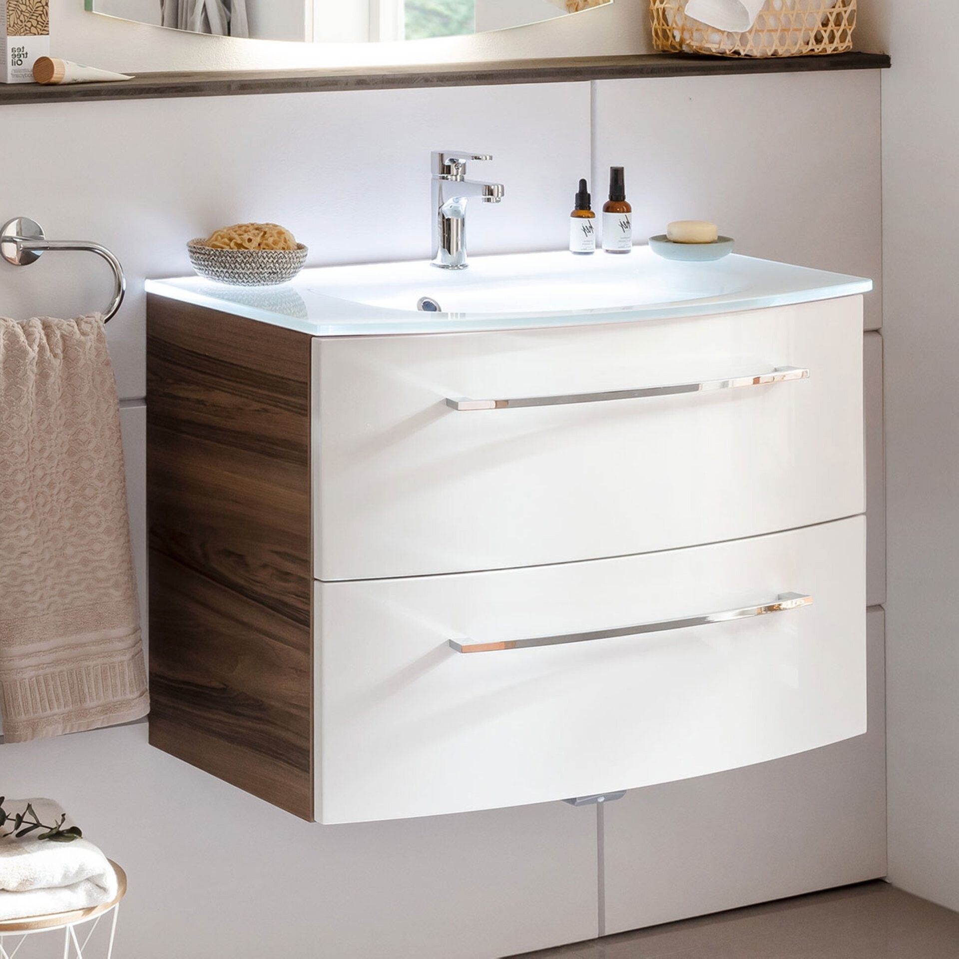 Fackelmann VERONA Badmöbel Set 2-teilig 80 cm breit, Braun Dunkel/Weiß Hochglanz, Glas Fackelmann VERONA Badmöbel Set 2-teilig 80 cm breit, Braun Dunkel/Weiß Hochglanz, Glas