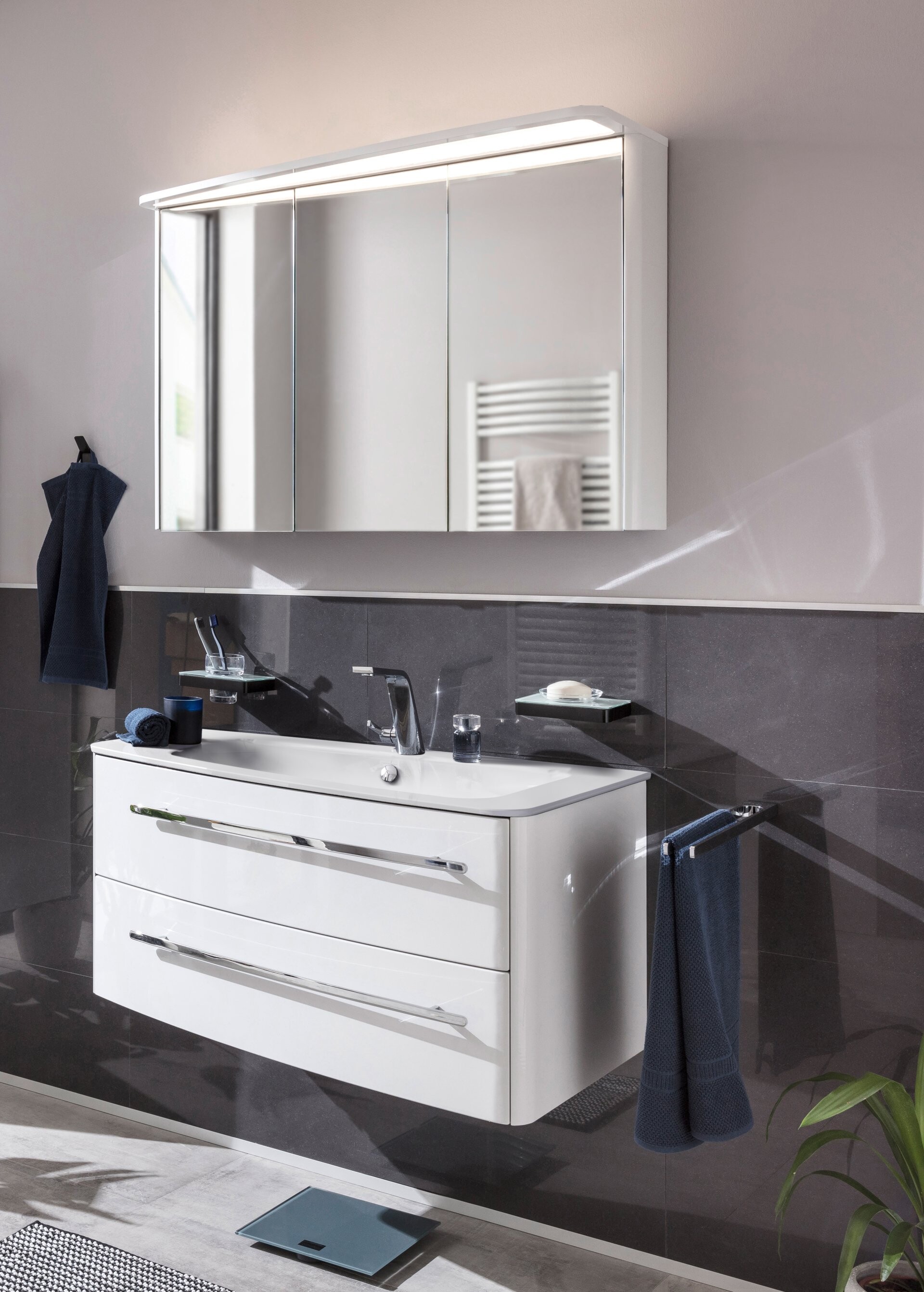 Lanzet CLASSICO Waschtischunterschrank 100 cm Weiß, rechts Lanzet CLASSICO Waschtischunterschrank 100 cm Weiß, rechts