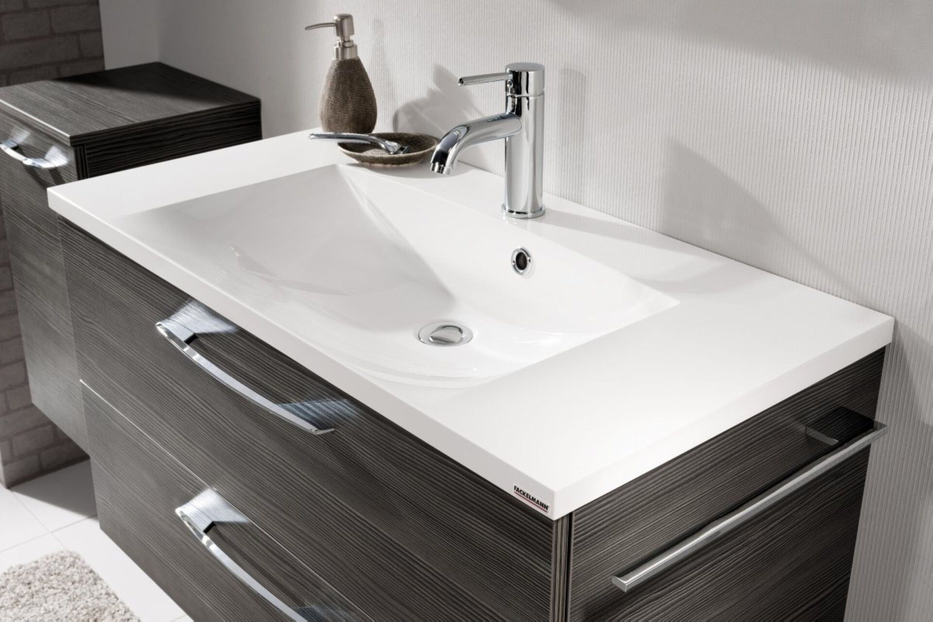 Fackelmann Waschbecken 90 cm aus Gussmarmor, Weiß Fackelmann Waschbecken 90 cm aus Gussmarmor, Weiß