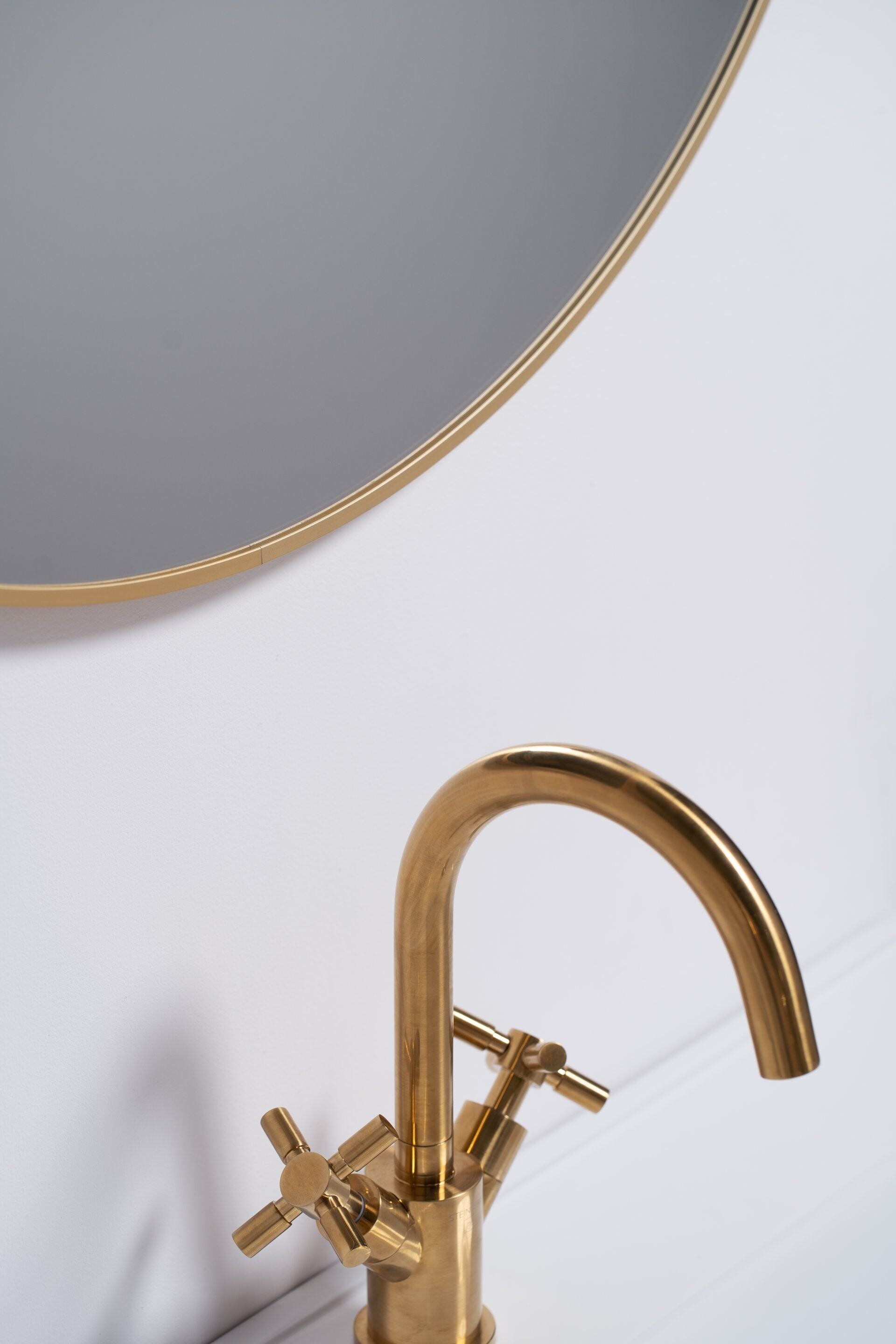 BADEDU IMPERO Spiegel Ø 80 cm, Gold