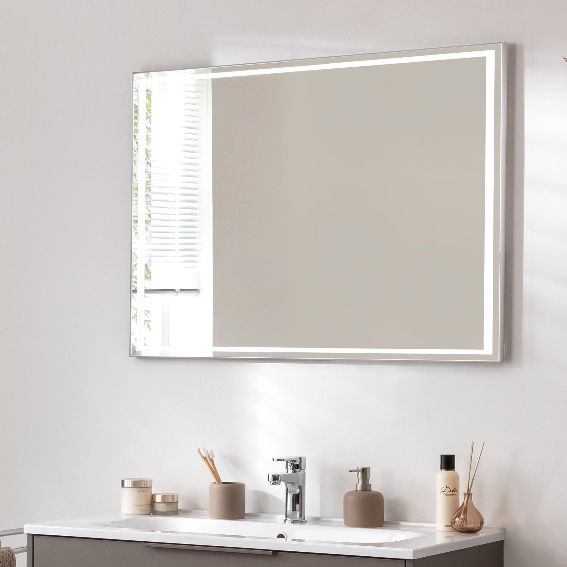 Fackelmann B.PARIS LED Spiegel 70 cm, Silber Fackelmann B.PARIS LED Spiegel 70 cm, Silber