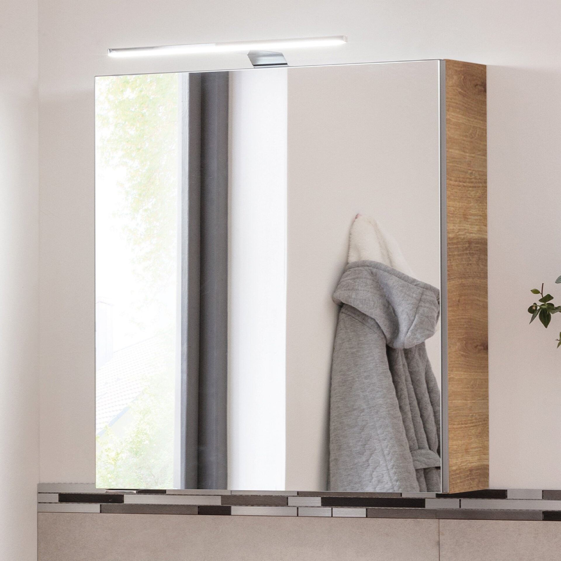 Fackelmann SBC MILANO Gäste-WC Spiegelschrank 50 cm, Braun hell, rechts Fackelmann SBC MILANO Gäste-WC Spiegelschrank 50 cm, Braun hell, rechts