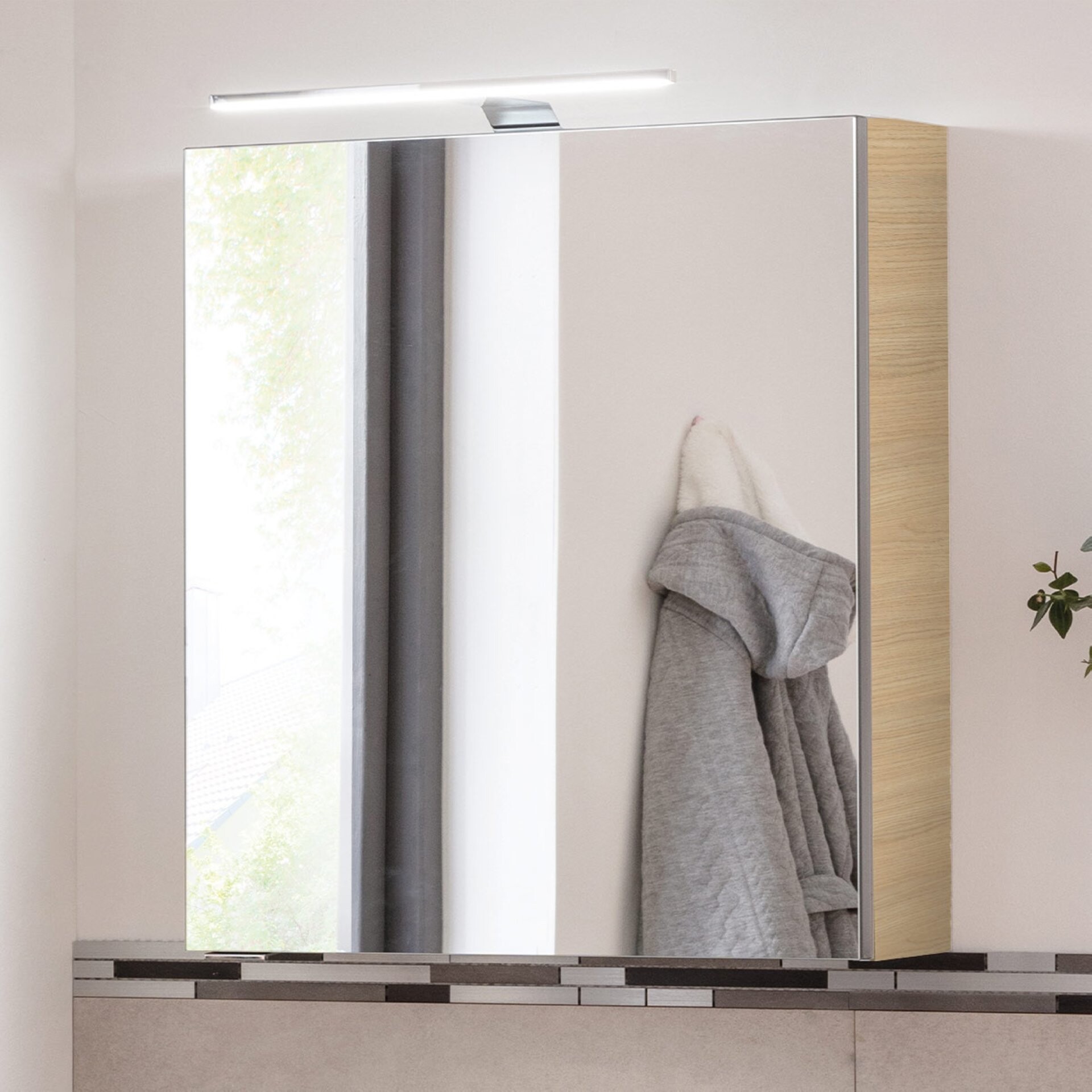 Fackelmann SBC B. STYLE Gäste-WC Spiegelschrank 50 cm, Braun hell, rechts Fackelmann SBC B. STYLE Gäste-WC Spiegelschrank 50 cm, Braun hell, rechts