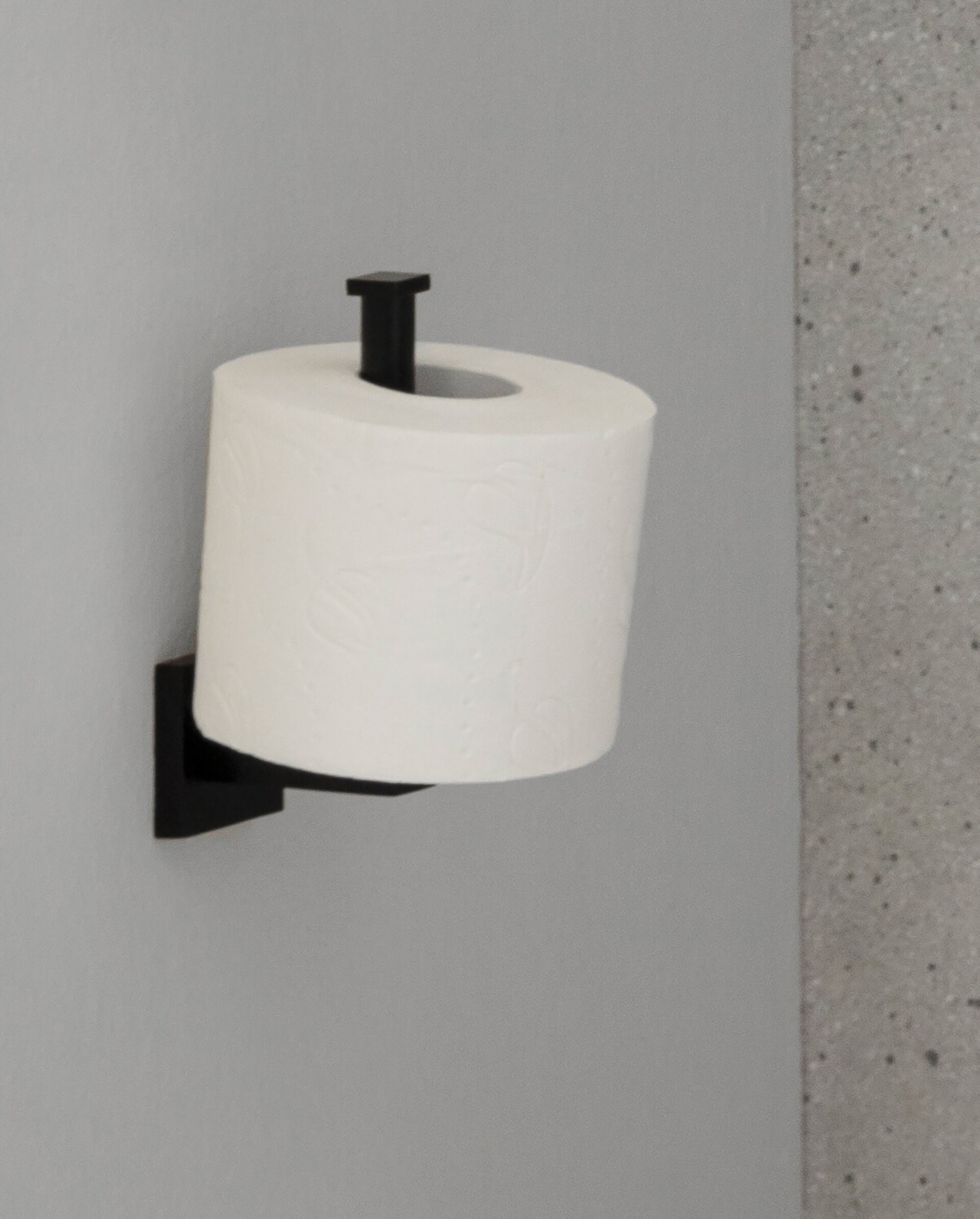 Fackelmann NEW YORK Toiletten-Papierbevorrater, Schwarz matt Fackelmann NEW YORK Toiletten-Papierbevorrater, Schwarz matt