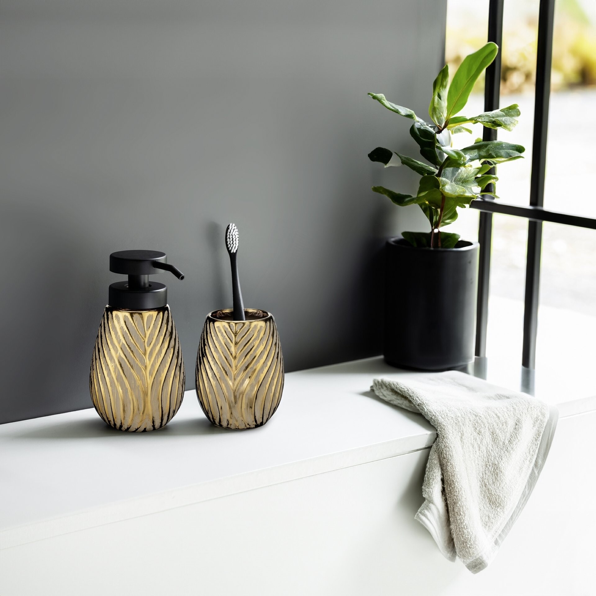 WENKO IDRO Accessoire Set, Gold, Zahnputzbecher, Seifenspender, Keramik
