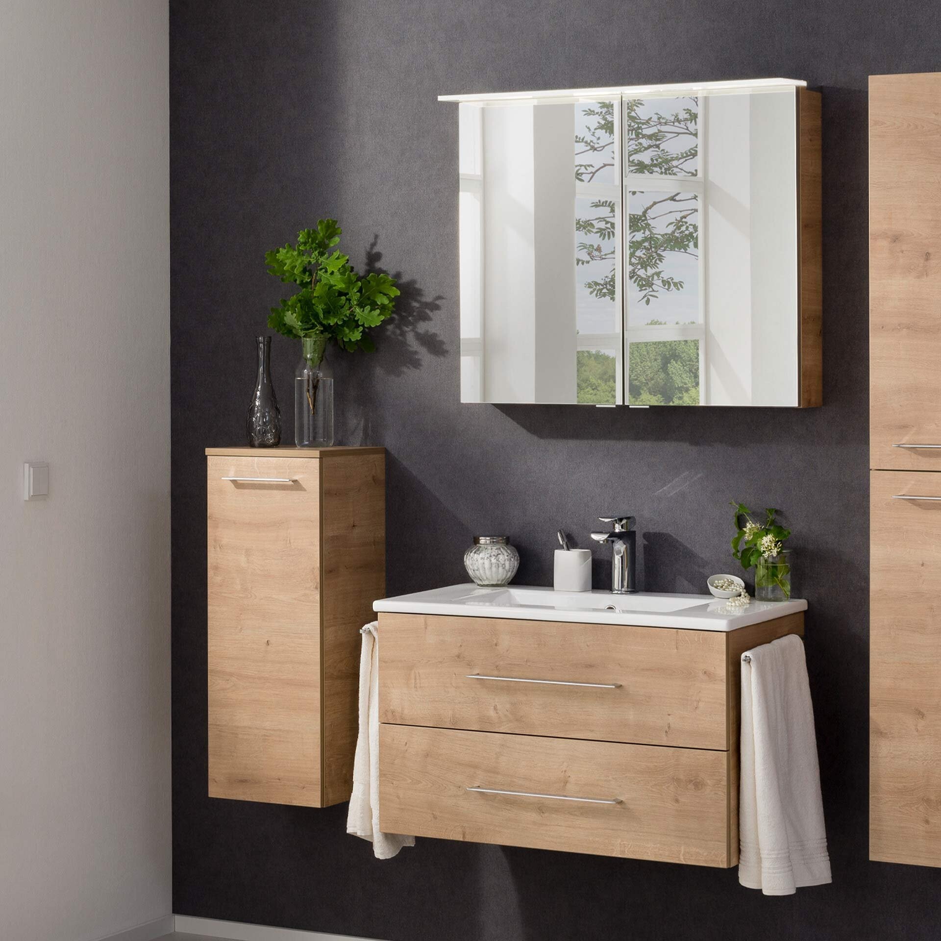 FACKELMANN B.PERFEKT Badmöbel Set 4-teilig 82 cm breit, Braun hell, Waschbecken Keramik Weiß + LED Spiegelschrank + Midischrank