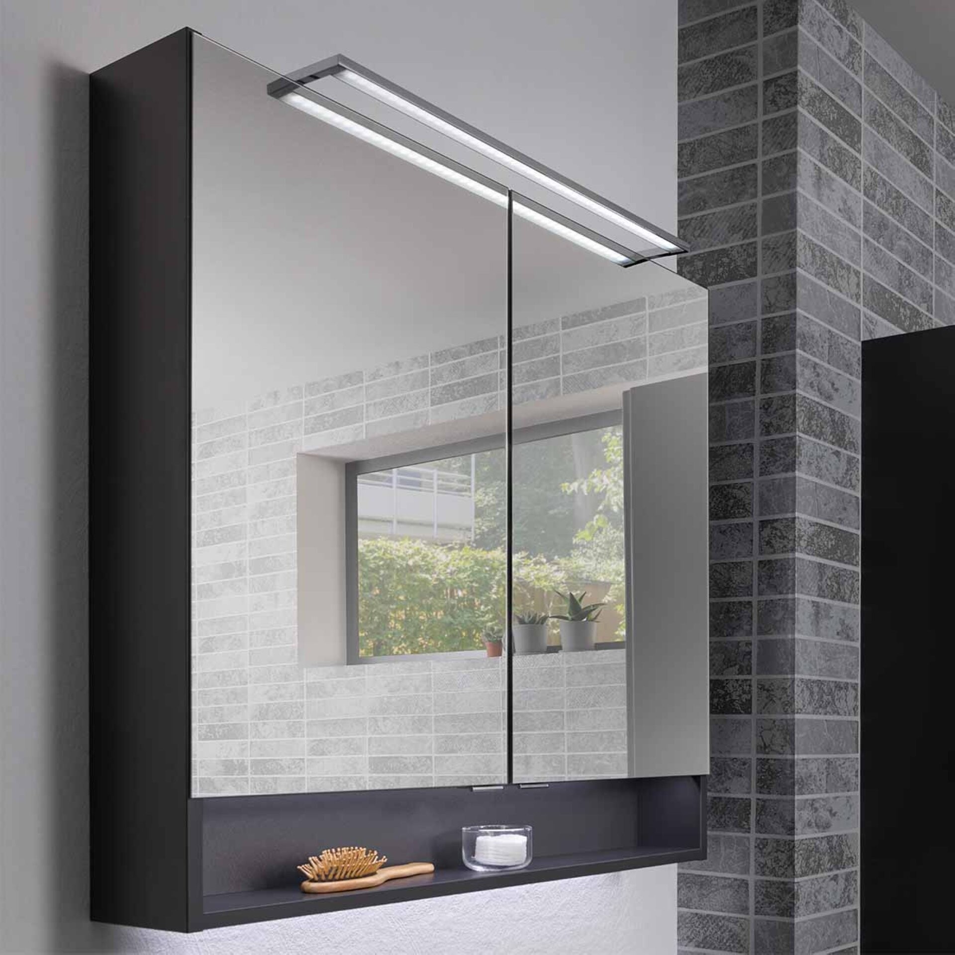 Fackelmann LUNA Spiegelschrank 80cm, Schwarz/Anthrazit Fackelmann LUNA Spiegelschrank 80cm, Schwarz/Anthrazit